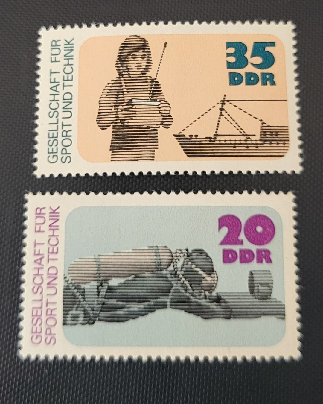 Tutti i francobolli: DDR 1977 briefmarke – Usato da St Gallen venduto da Stampsalshobby