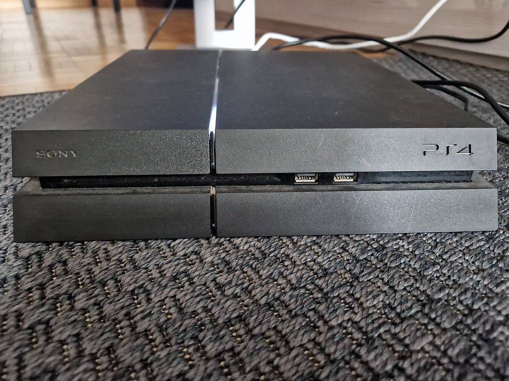 Console: PS4 standard 500GB – Usato da Vacallo venduto da paglia.lorenzo 2