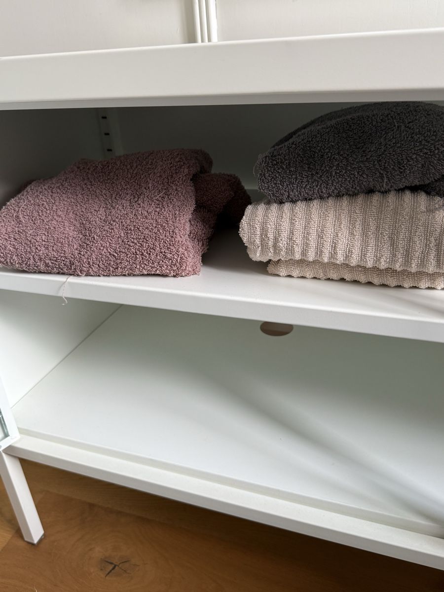 Ikea PS Metallschrank/Kommode Weiss -Top Zustand! (Neu (gemäss Beschreibung)) in Regensdorf für CHF 65 – nur Abholung auf Ricardo kaufen