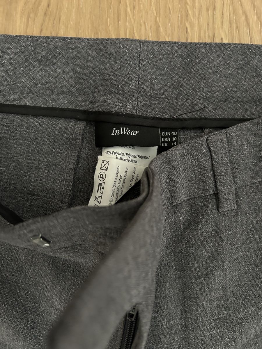 Pantaloni: InWear Hose Grau Gr. 40 – Usato da Emmen venduto da Carbru 1