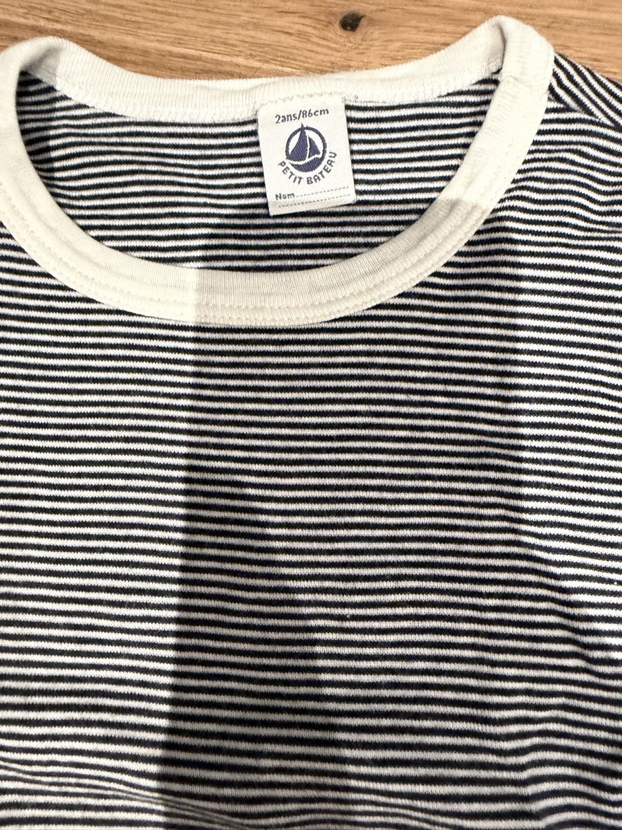 Petit Bateau Pyjamas & Ähnliches: Petit Bateau Pyjama gestreift Grösse 86/2 ans, Top! – Gebraucht aus Küsnacht ZH von ToddyGinger 1