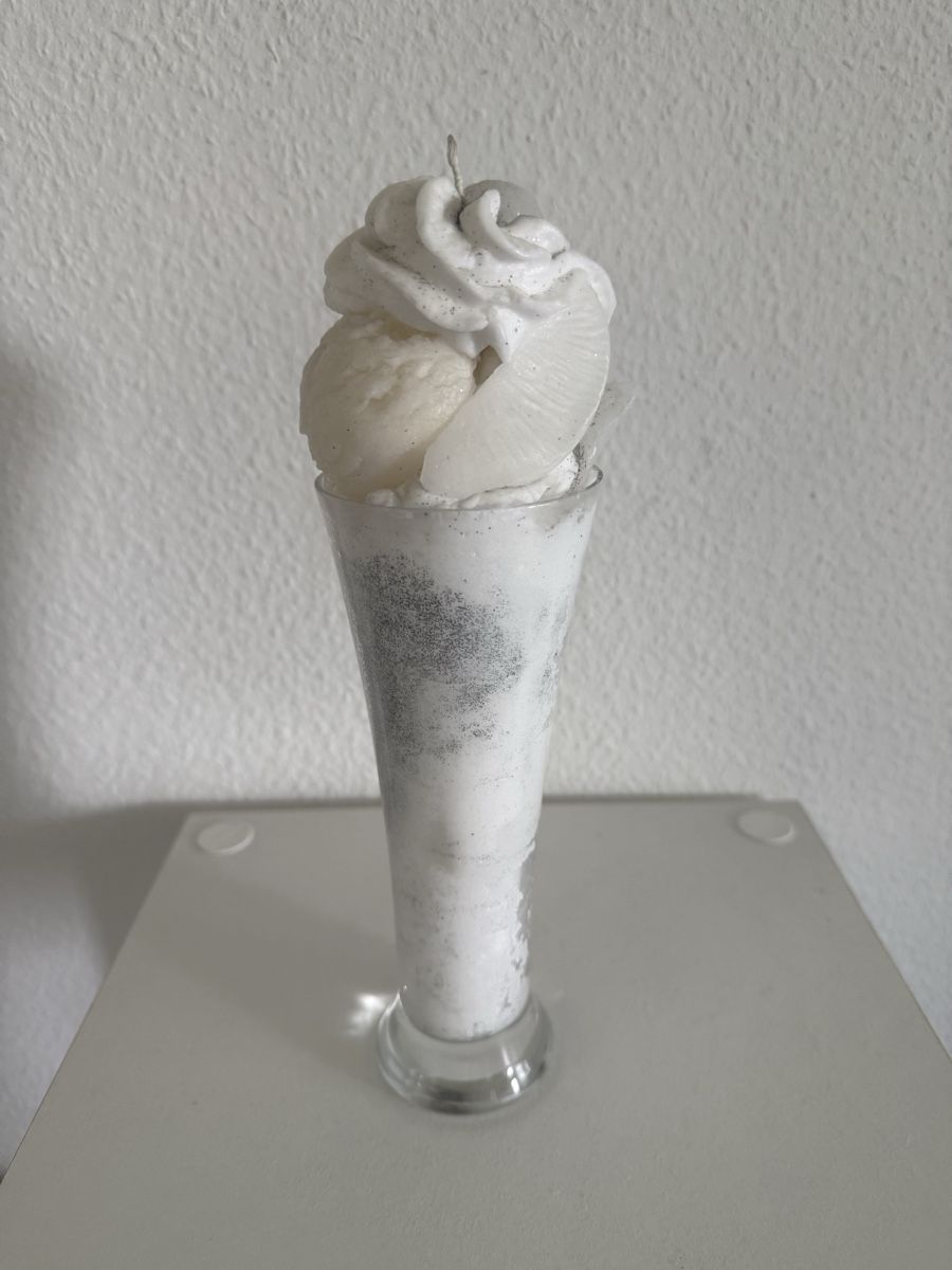 Kerzen: Kerzen-Eisbecher, Geschenkidee Glace Deko weiss Wachs – Gebraucht aus Volketswil von cinicini 7