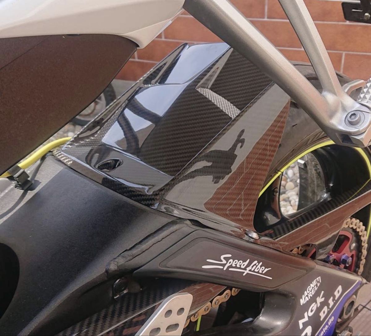Yamaha Tutti i ricambio per moto:     Yamaha YZF-R6 Carbon Hinterradabdeckung – Nuovo (secondo la descrizione) da Diegten venduto da Guettler01 1