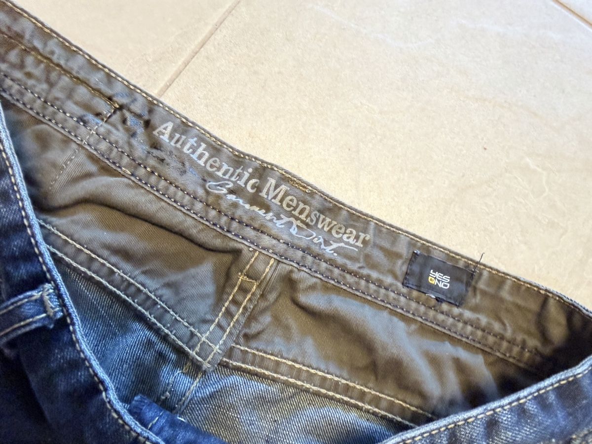 Jeans: Shorts Jeans. Gr. 32/M/176 – Usato da Brüttisellen venduto da Ayersa 4