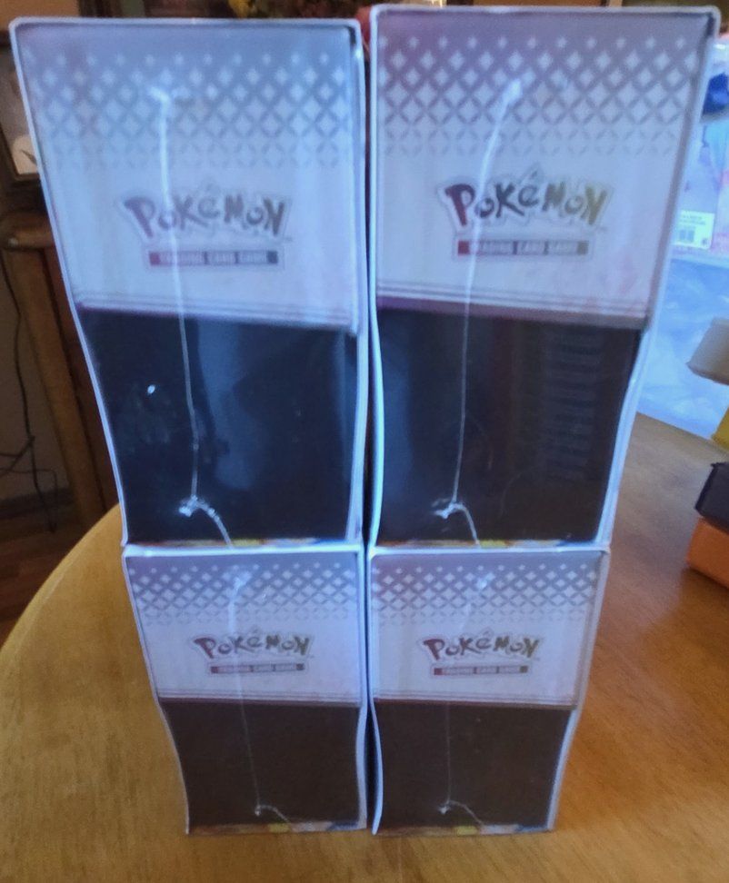 Pokémon Cartes à collectionner: Prismatic Evolutions Elite Trainer Box EN – Neuf (Voir description) à Tegerfelden par gar_p2kl 2
