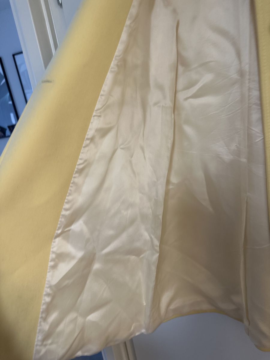 Zara Cappotti: Mäntel von Zara – Usato da Volketswil venduto da Sina008 3