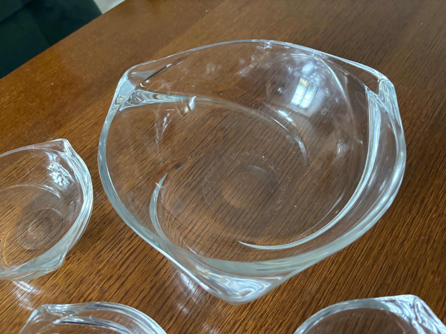 Baccarat Set di piatti: Service à crème en cristal – Usato da Villars-le-Comte venduto da Iskate 2