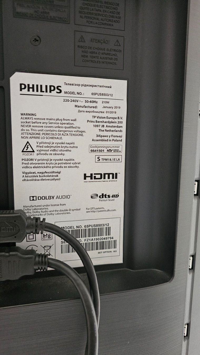 Philips Appareils TV: Grosser, Ultraflacher Philipps  4K UHD LED Android TV 65'' – D'occasion à Sugiez par Elyriah 1