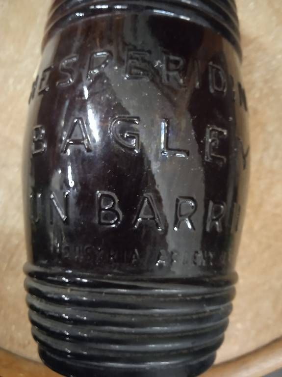 Bottiglie: Glasflasche – Usato da Basel venduto da Petergunn 3