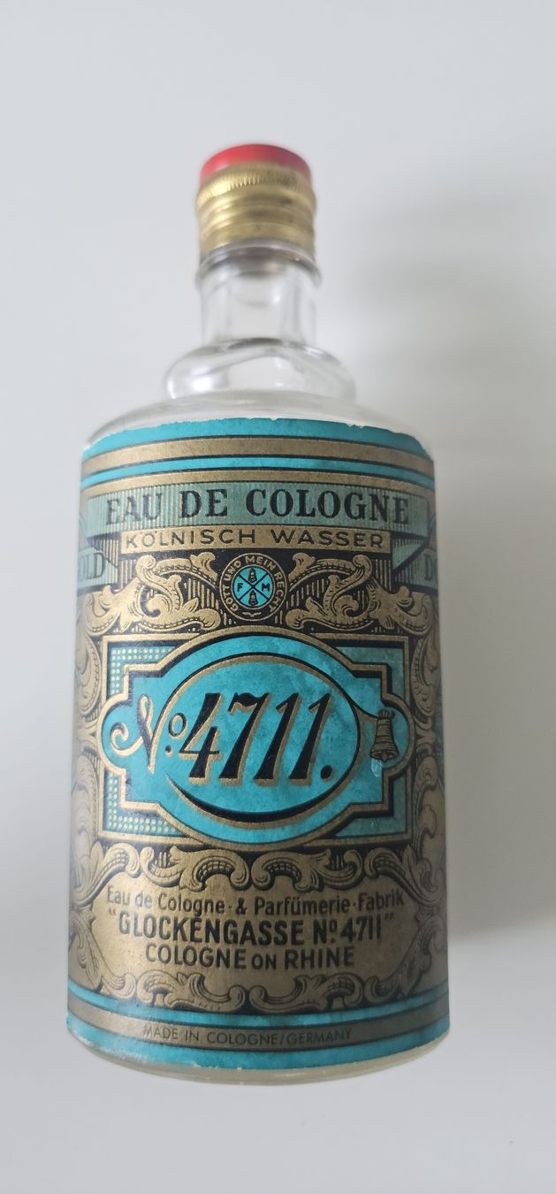 Altro in Stoviglie & Bicchieri: Original Flasche (leer) 4611 – Usato da Luzern venduto da TausendD 4