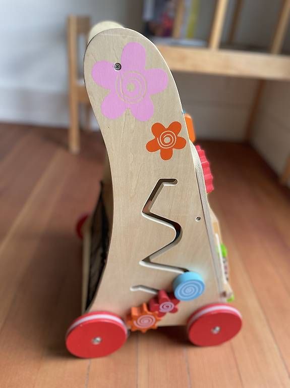 Véhicules pour enfants: Lauflernwagen aus Holz – D'occasion à Olten par Lotta_88 1