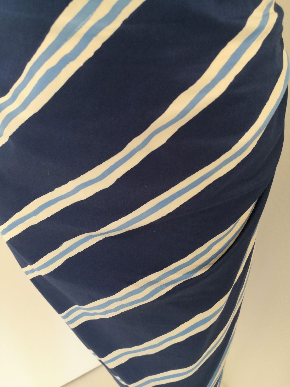 Mango Gonne: 🤩 MANGO MIDI-ROCK BLAU GESTREIFT – Nuovo (secondo la descrizione) da Olten venduto da Naja-Twins-Twins 9