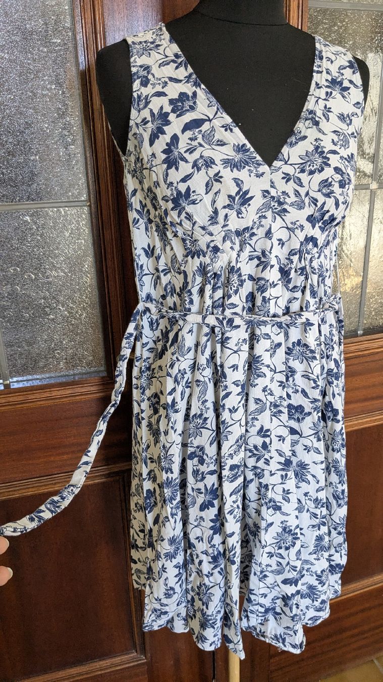 Kleider: Sommerkleid S/M – Gebraucht aus Emmenbrücke von dragonfly_8 3
