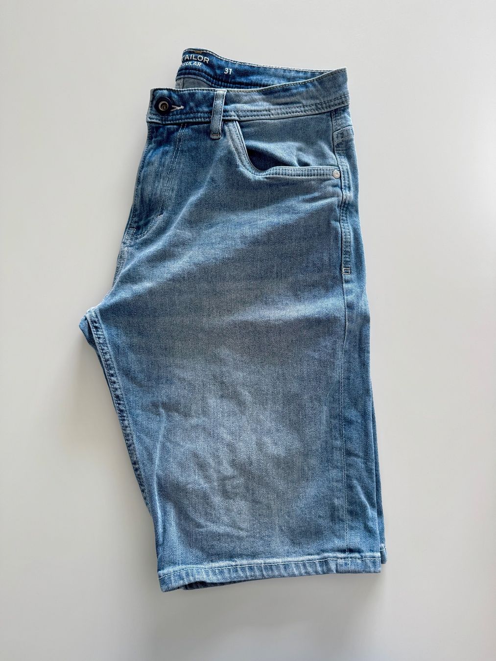 Tom Tailor Jeans: Jeans Shorts Tom Tailor – Usato da Domat/Ems venduto da cowi 2