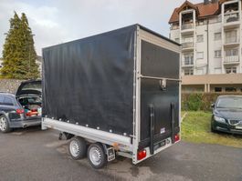 Sachentransportanhänger mit Verladebühne 3.5t