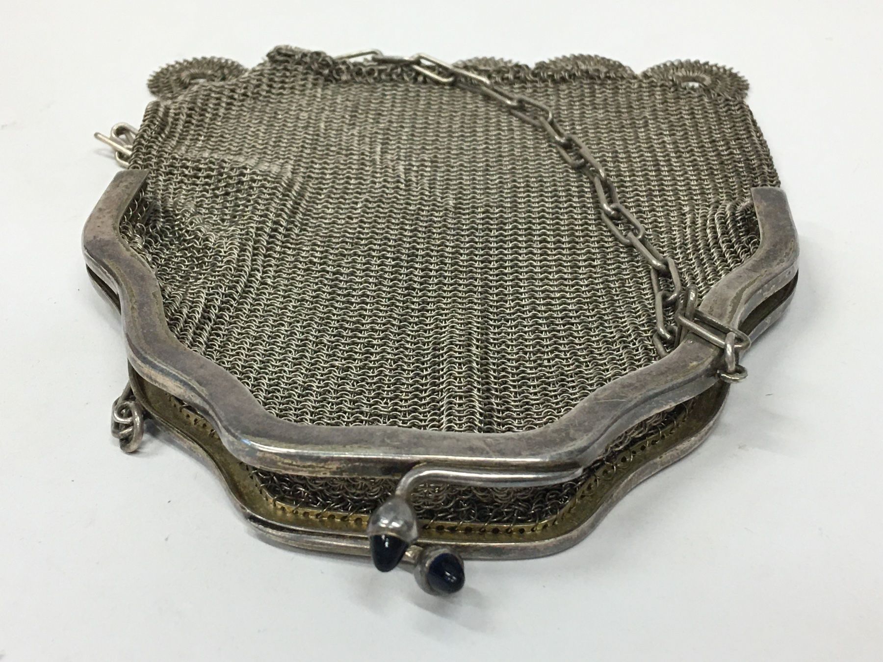 Borse da donna: Theatertasche mit Kette, ALPACCA – Usato da Olten venduto da ELHANDEL 2