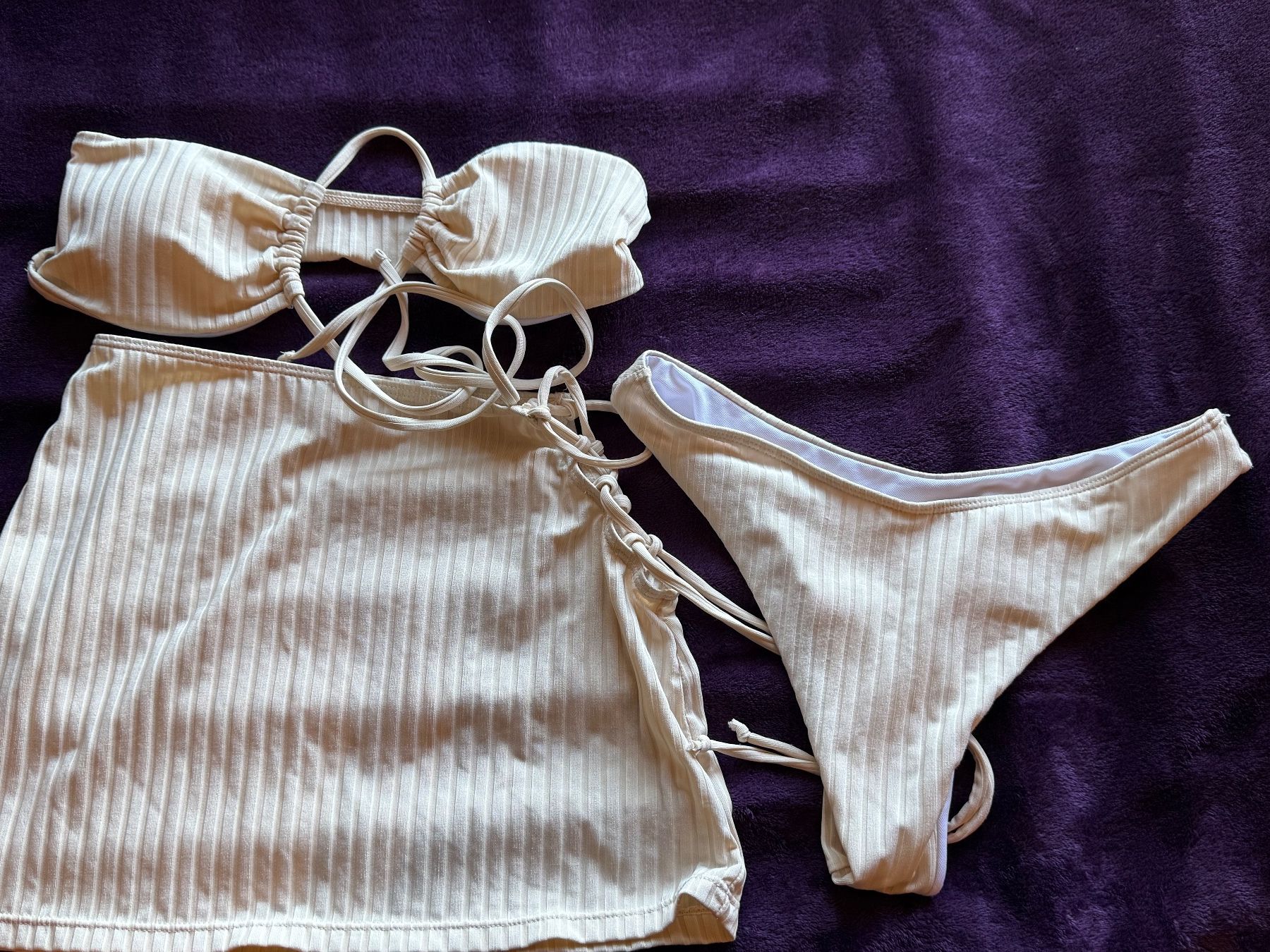 Badekleider & Bikinis: Bikini Set Damen Beige – Gebraucht aus Aesch (Neftenbach) von Maece_ 1