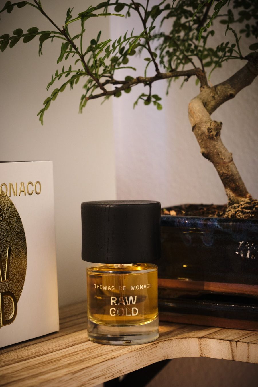 Parfum & Eau de Toilette: Raw Gold, Thomas de Monaco (DECANT) – Gebraucht aus Neuchâtel von switzer_scent