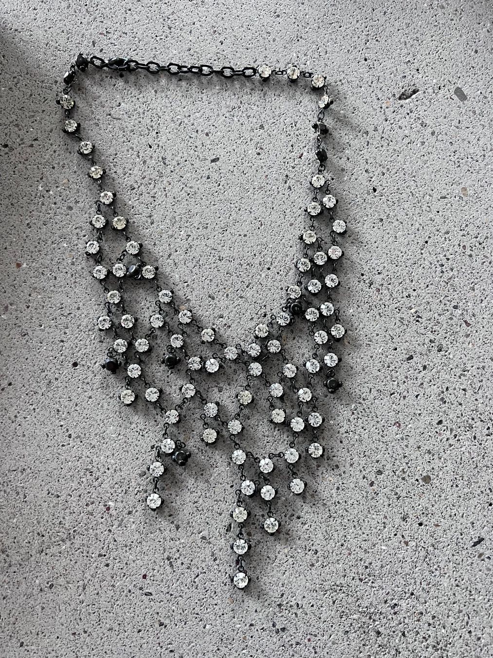 Catenine: Kette, Collier, Strass, schwarz – Nuovo (secondo la descrizione) da Richterswil venduto da Solemare47Nicole 1