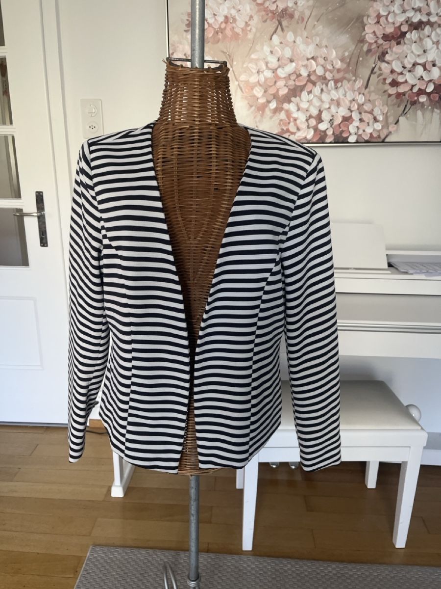 Only Giacche: Only Blazer, blau gestreift, 38 – Usato da Solothurn venduto da Bobesch08