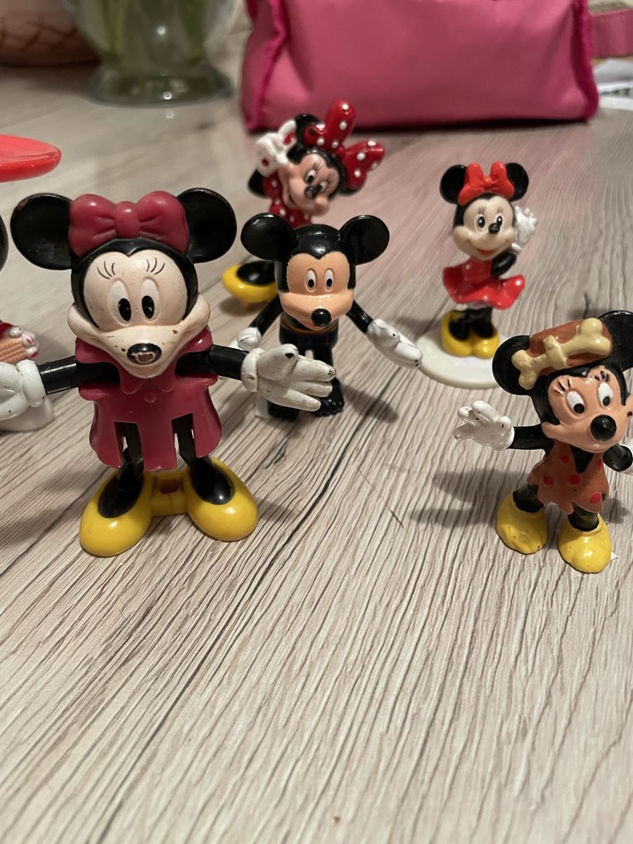 Disney Tutte le decorazioni: Lots Figurines Mickey et Minnie et Snoopy – Usato da Le Grand-Saconnex venduto da sav_dfj7 3