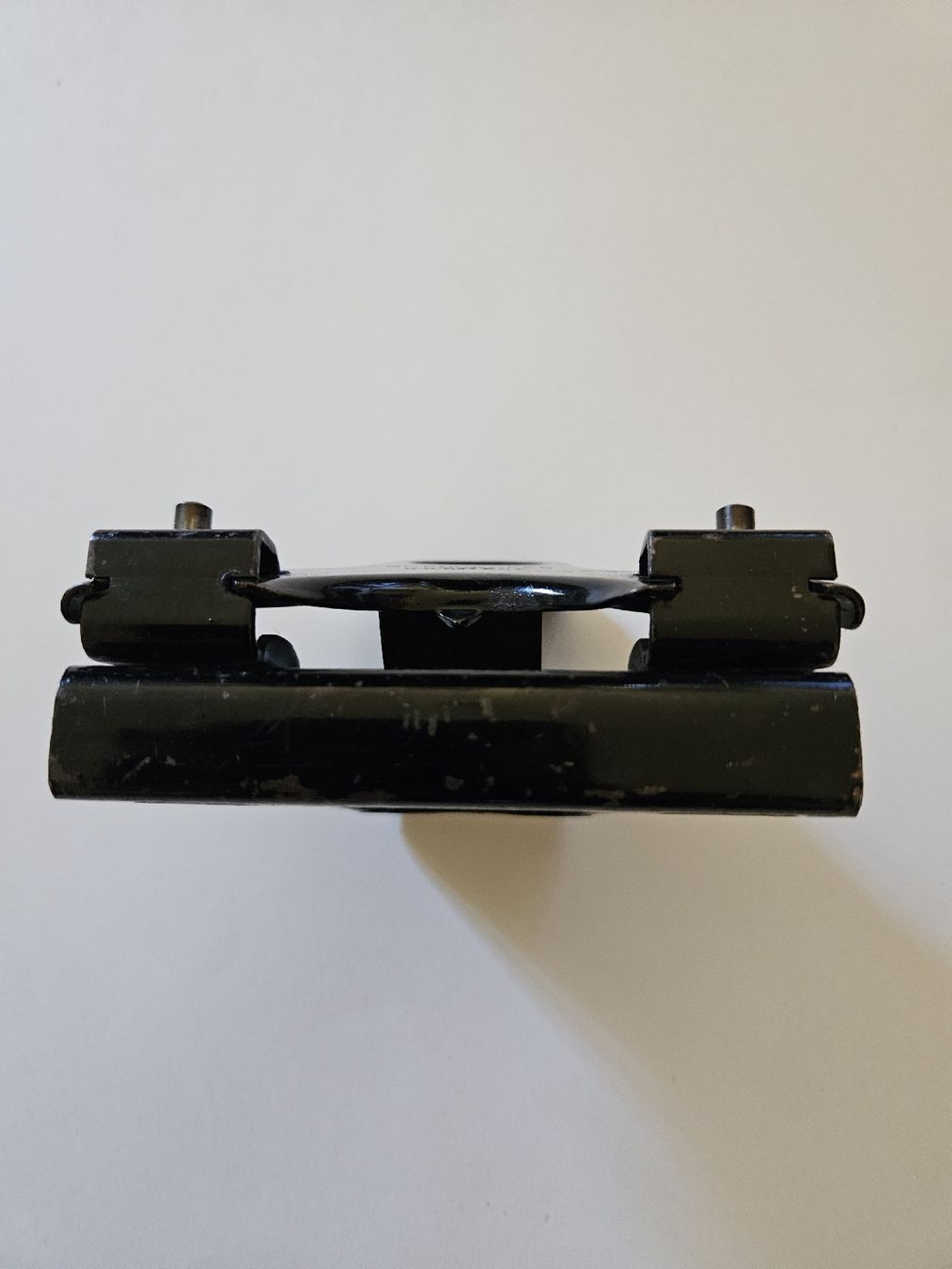 Tutti gli attrezzi: Perforatrice Soennecken, modèle 232. 1920-30 – Usato da Les Brenets venduto da SBO56 1