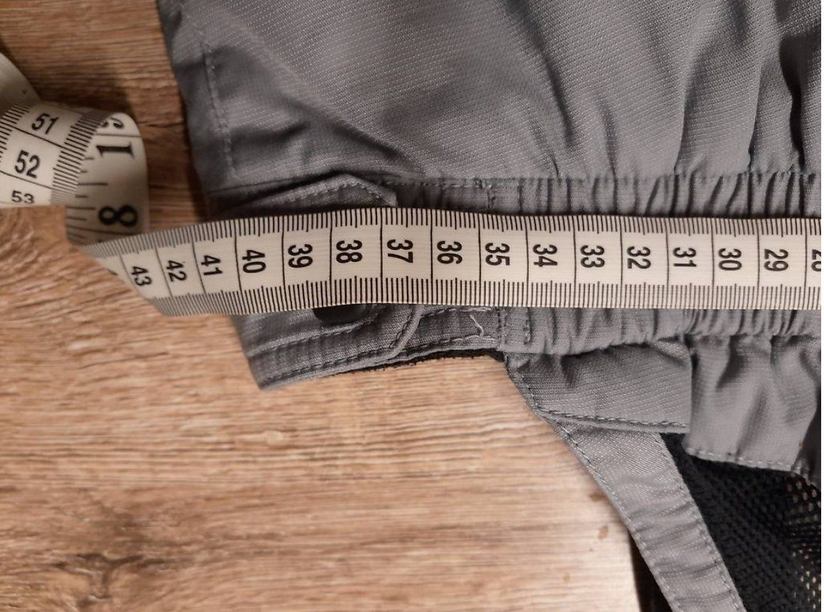 Pantaloni: Skihose – Usato da Triesen venduto da naomikindle13 2