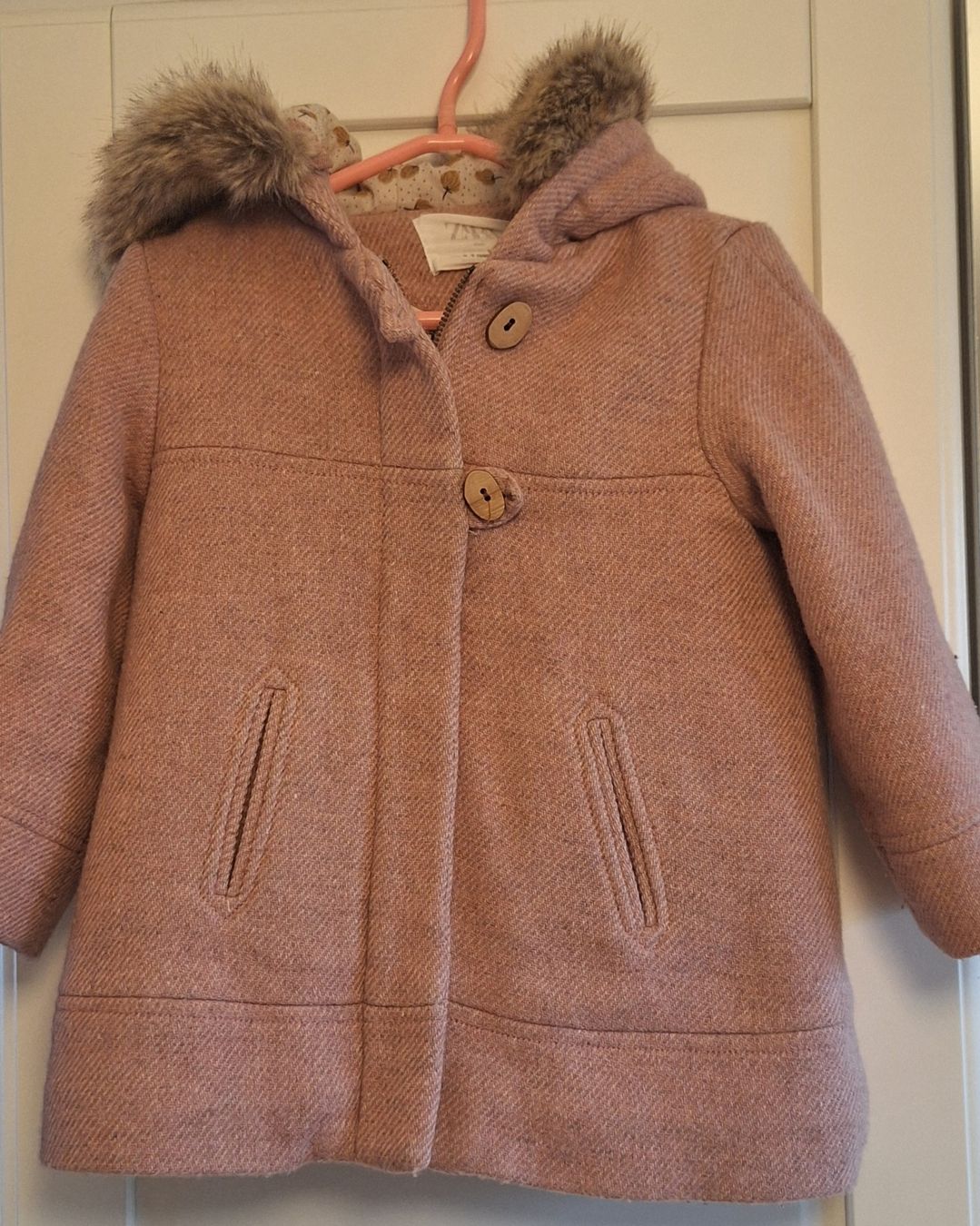 Zara Giacche & Cappotti: Manteau fille 3-4 ans – Usato da Yverdon-les-Bains venduto da CelMt 1