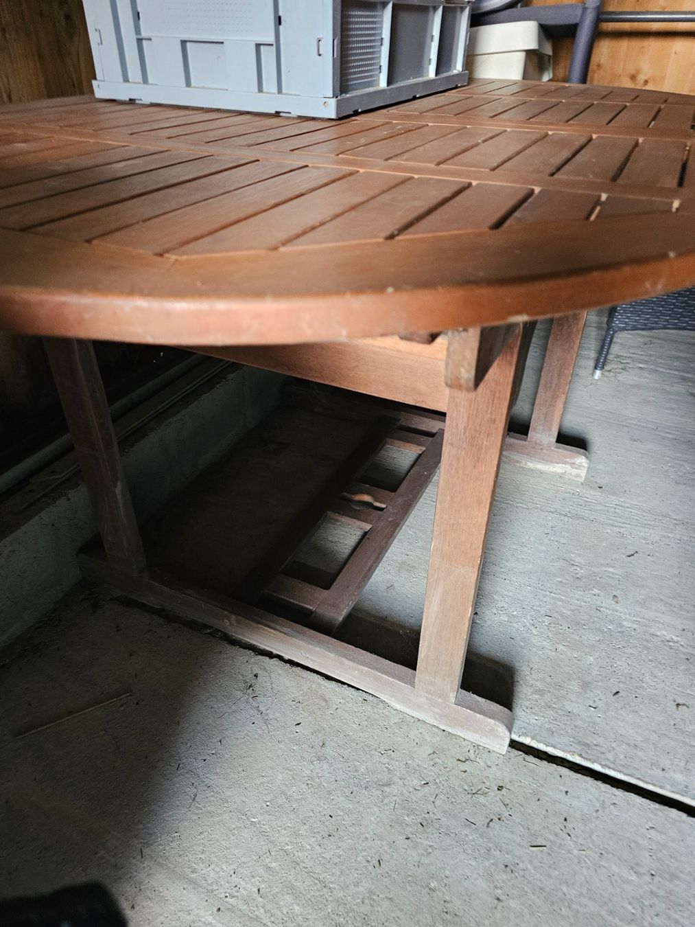 Tavoli: Table en teck – Usato da St-Barthélemy VD venduto da aud_8mm9