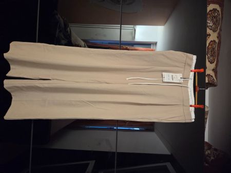 Zara Hose Beige Gr. S, neu mit Etikett, Sommer-Look!