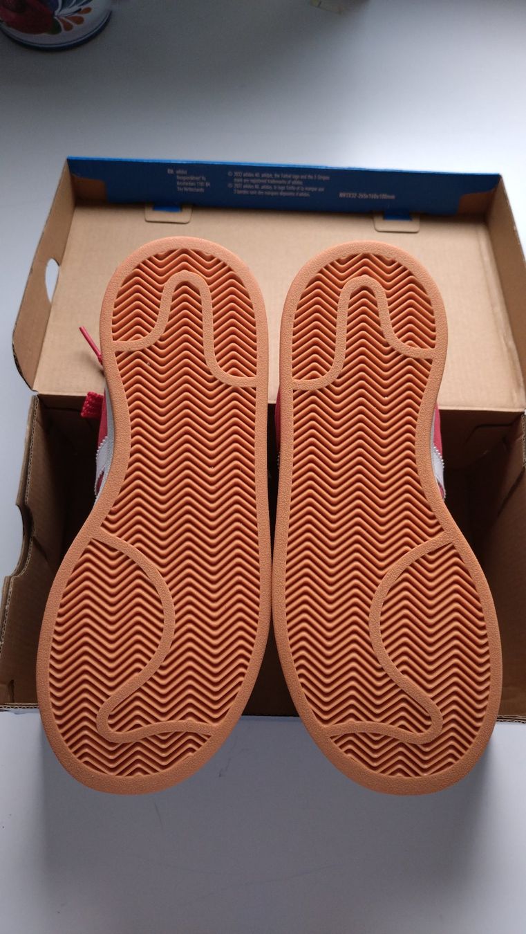 Adidas Herrenschuhe: Adidas Campus rot Grösse 35 – Neu und originalverpackt aus Gisikon von Mwi 2