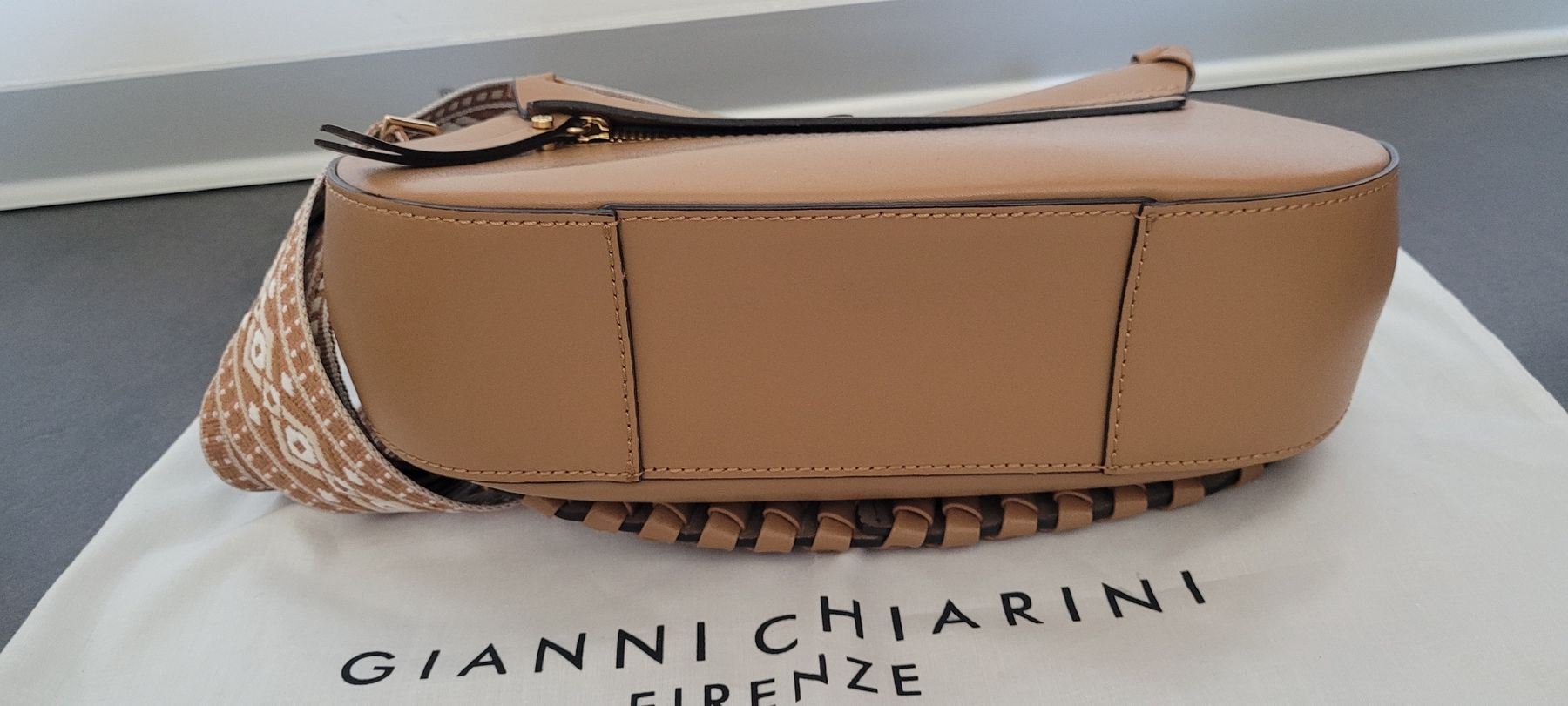 Gianni Chiarini Borse da donna: Sac à main en cuir camel Gianni Chiarini – Usato da Sion venduto da likaloba 4