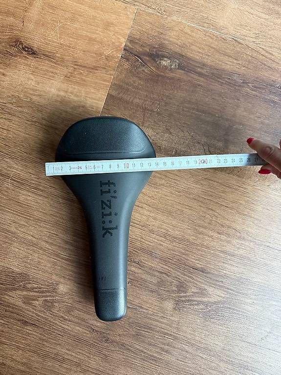 Fizik Pezzi di ricambio: Selle Fizik – Usato da St-Sulpice VD venduto da juhdu 2