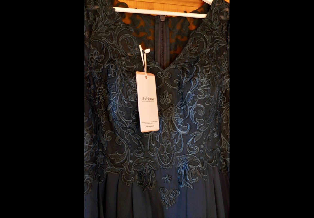 JJ’s House Kleider: Brautmutterkleid, Dark Navy – Neu und originalverpackt aus Eschikofen von anj_98vh 1
