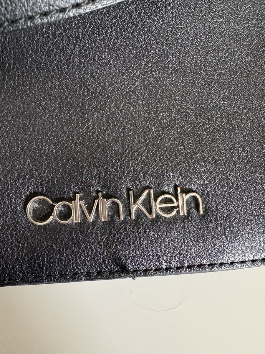 Calvin Klein Borse da donna: Calvin Klein Umhängetasche – Nuovo (secondo la descrizione) da Weisslingen venduto da Ali_z8vw 4