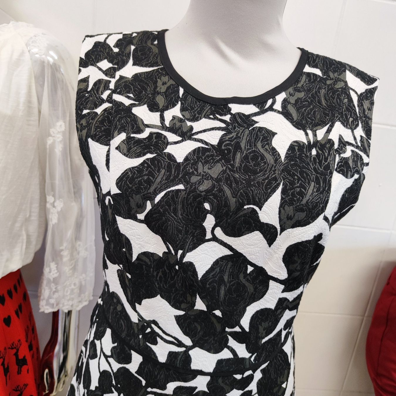 Vestiti: Damen Kleid Gr 40 – Nuovo (secondo la descrizione) da Langnau am Albis venduto da Judithsebi 1