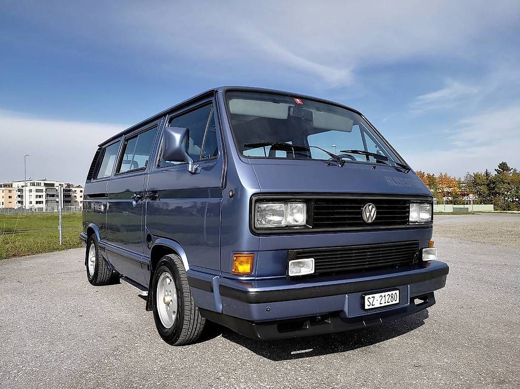 VW Veicoli da campeggio: VW Bus T3 Bluestar Multivan / Camper mieten – Usato da Altendorf venduto da vw-bus-vermietung