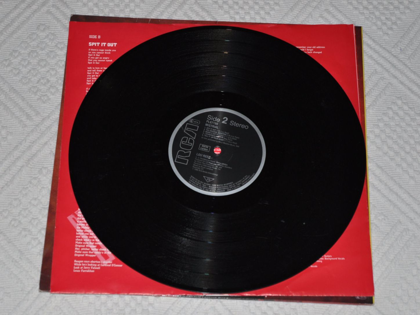Vinyles: LP Lou Reed - Mistrial – D'occasion à Boll par Theodora15 5
