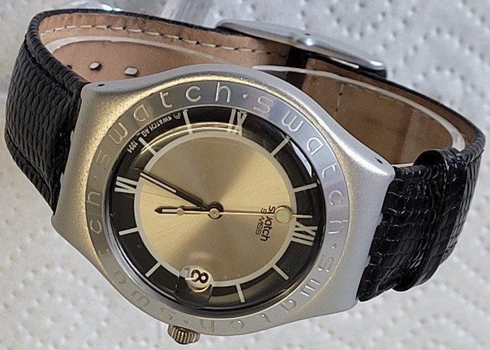 Swatch Montres: SWATCH-UHR SWISS MADE – D'occasion à Pratteln par Bmw0107 5