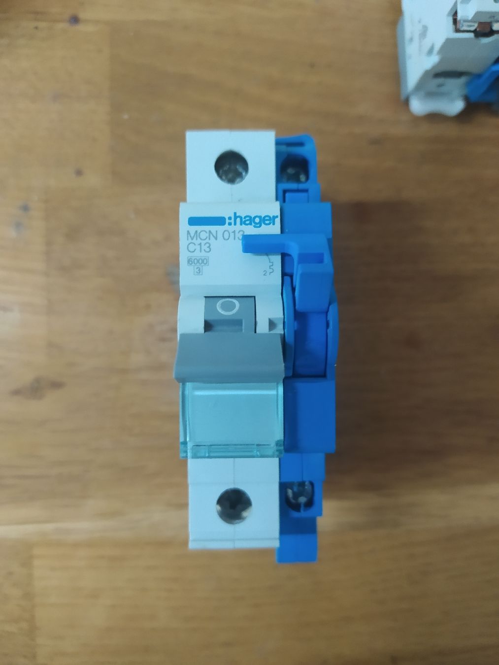 Hager Componenti elettronici: Hager Sicherungen 3 Stk. – Usato da Weiningen ZH venduto da Vitanyi 2