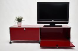 USM TV Lowboard Rot (Preis VB)