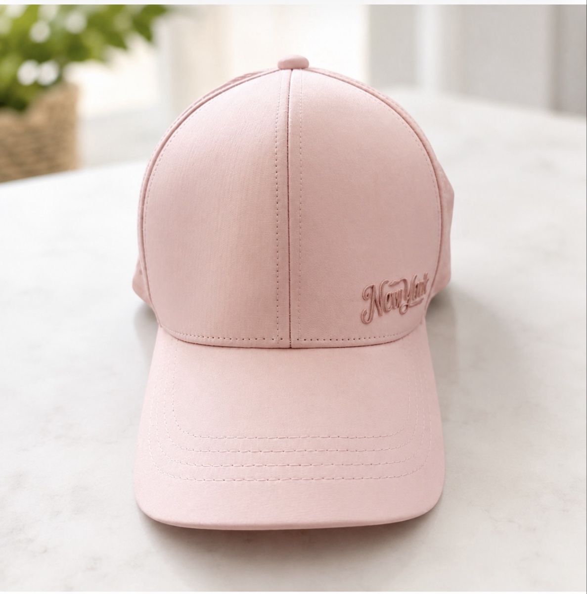 Sonstige Kleidung & Accessoires: Neue Robin Ruth Cap in zartem Rosa – Neu (gemäss Beschreibung) aus Zürich von Victoria_T
