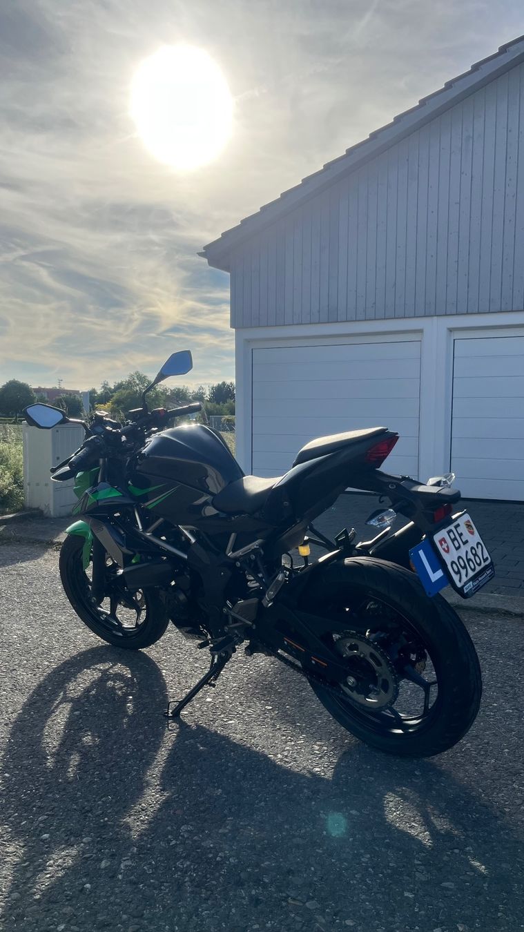 Kawasaki Strada: KAWASAKI Z125 – Usato da Hindelbank venduto da sam_lt97 7