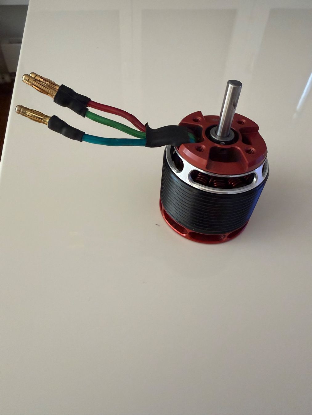 Kontronik Motoren: KONTRONIK PYRO 650-103 1030KV – Gebraucht aus Kriens von Collin_2002 1