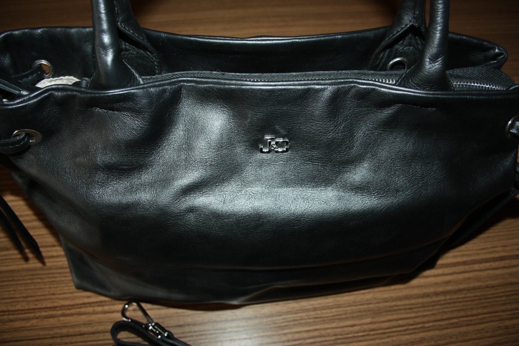 Borse da donna: Handtasche JACKY & CELIN schwarz – Usato da Flüelen venduto da DiversicumAccessoire