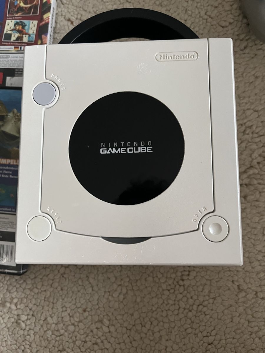 Nintendo Console: Gamecube Konsole Pearl White - 3 Controller - 2 Spiele – Usato da Baden venduto da tob_t8gw 4