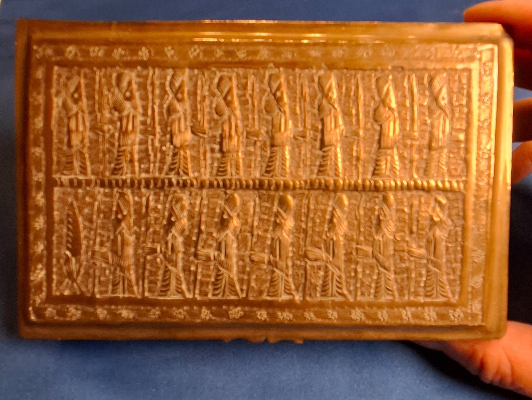 Altri Prodotti per fumatori: Antika Relief Schmuck- Zigaretten- Deckeltruhe – Usato da Schlieren venduto da Svenja7 2