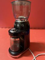Kaffeemühle Smeg CGF01BLEU schwarz gebrauchter Zustand