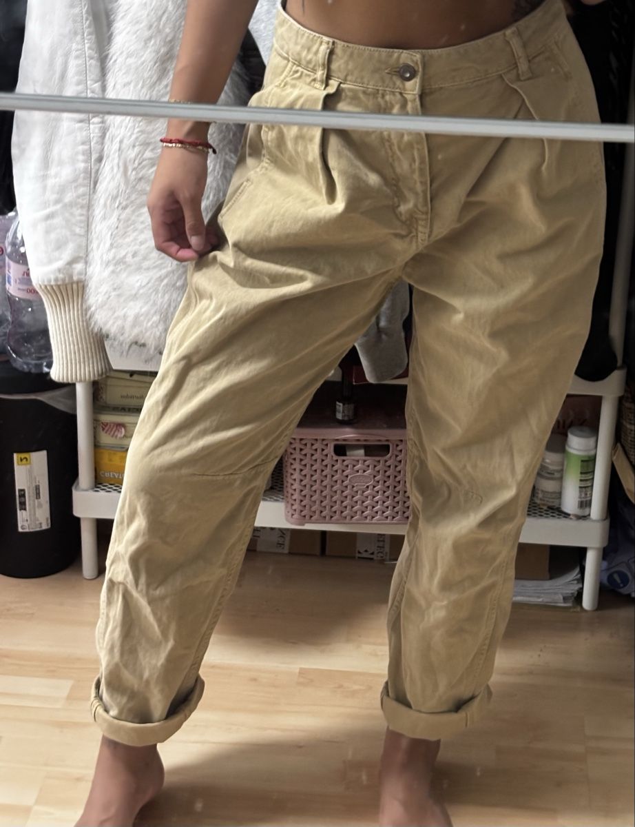 Hosen: Zara Hose Beige Gr. 36 – Gebraucht aus zürich von mapaXXefaboo