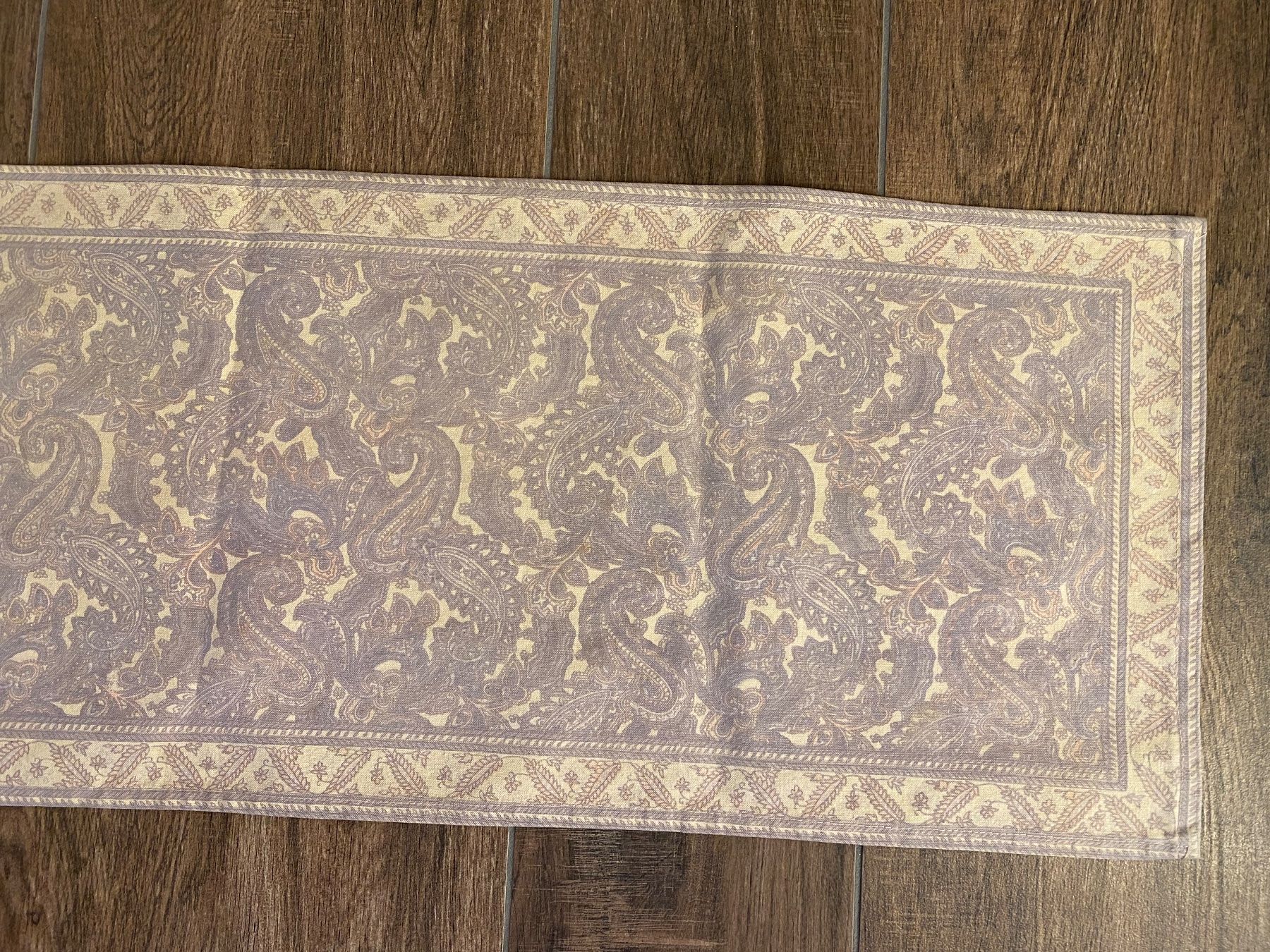 Altra biancheria da tavola: Tischdecke klein ca. 90 x 29 cm – Usato da Pratteln venduto da a23_j2gs 5
